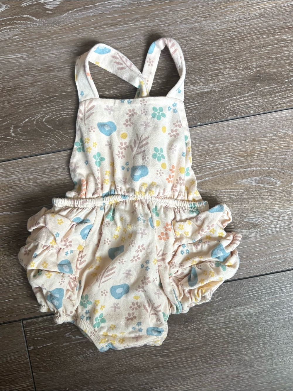 Alice + Ames Ruffle Bubble Romper Floral Pastel Cross Back 12-18m